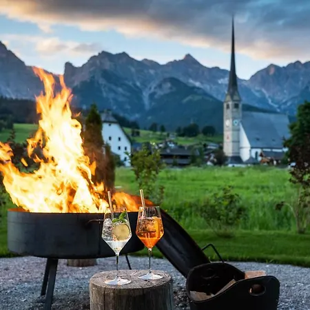 Hochkoenigin - Mountain 酒店 4*