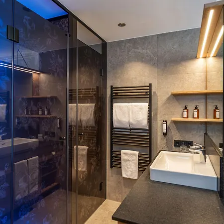 Hochkoenigin - Mountain ホテル