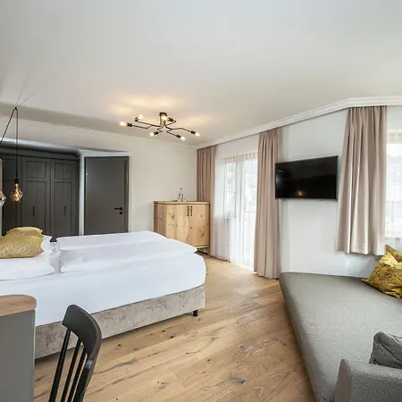 Hotel Hochkoenigin - Mountain Maria Alm am Steinernen Meer