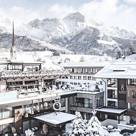 Hochkoenigin - Mountain Hotel Maria Alm am Steinernen Meer